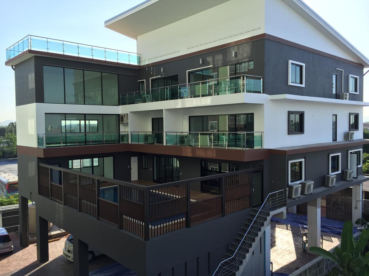 Modernbright Laemchabang Aparthotel Bang Lamung Exterior photo